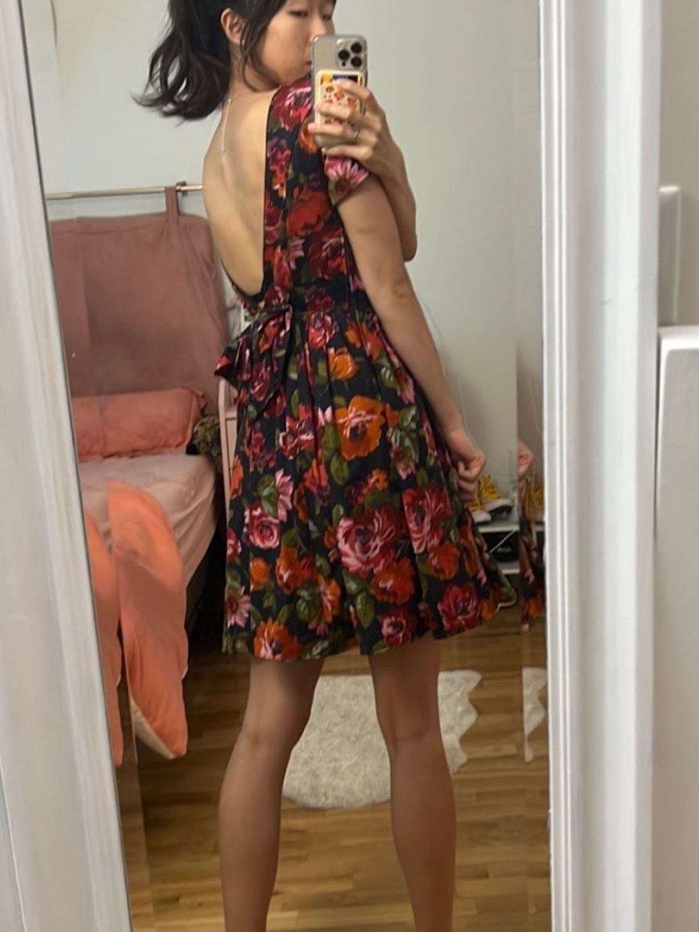 Vintage laura ashley floral open back dress with bow back